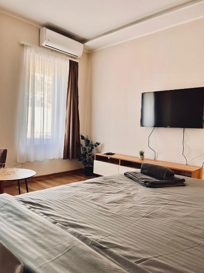 Dani Lux Belgrade Center Studio Apartment Bagian luar foto