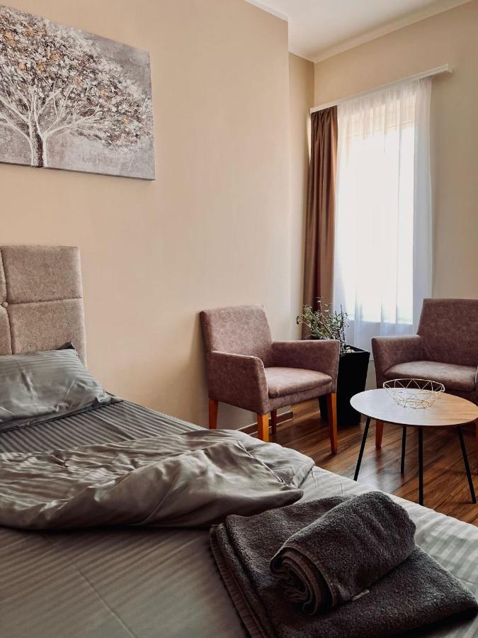 Dani Lux Belgrade Center Studio Apartment Bagian luar foto